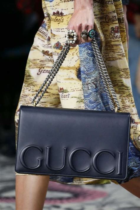 borse gucci con catena|gucci borse a mano.